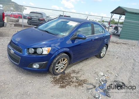 2013 Chevrolet Sonic Lt Auto z USA, uszkodzony, nr VIN 1G1JC5SGXD4255992